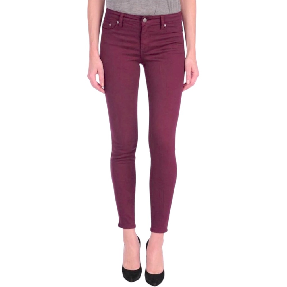 AG Adriano Goldschmied Jeans 27R
Stevie Ankle Deep Plum Slim Straight Leg